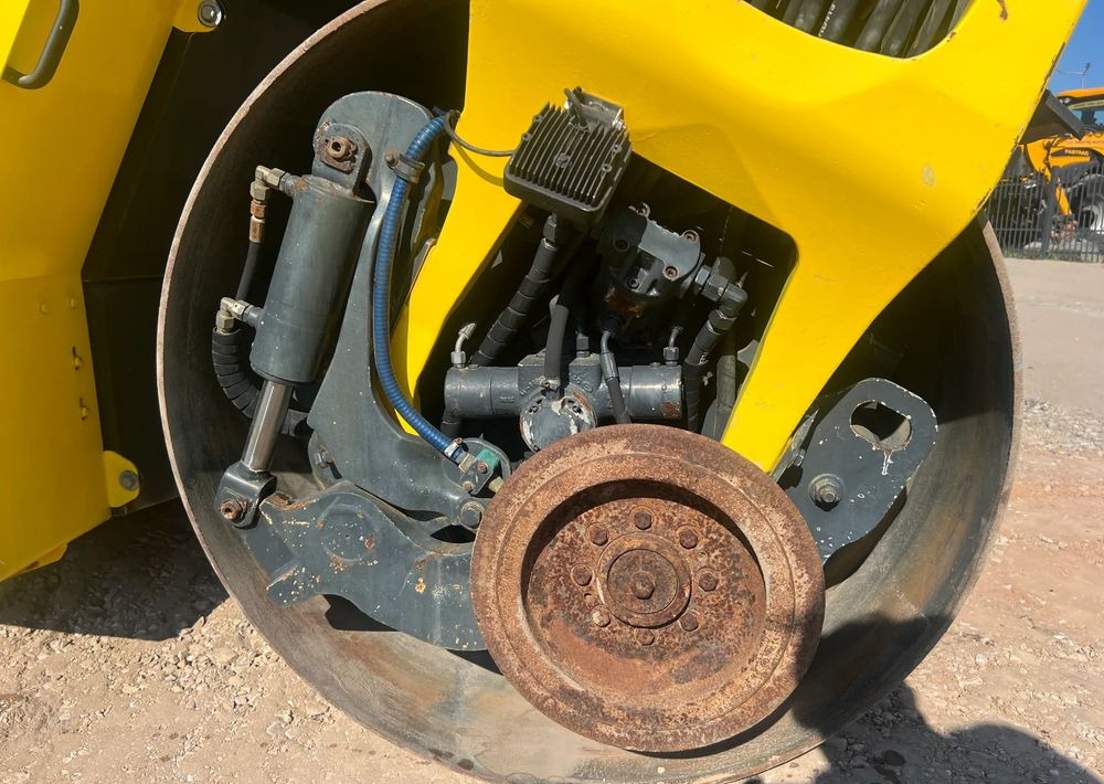 Bomag BW 154 AP-AM BOMAG BW 154 AP-AM Compacteur - image 11
