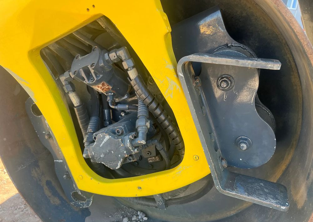 Bomag BW 154 AP-AM BOMAG BW 154 AP-AM Compacteur - image 14