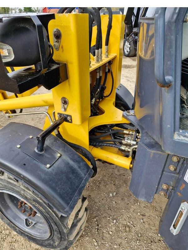 AgpCHARGEUSE-1T-etat-neuve-godet-fourche-N Chargeuse 1T godet + fourche — image 15
