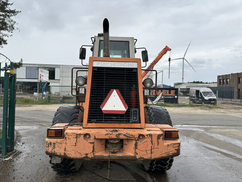 FIAT-HITACHI FR 130 13T - 4x4 LOADER - IVECO 6 CYLINDER - Fiat-Hitachi FR 130 chargeuse sur pneus 13 T 4x4 - image 16