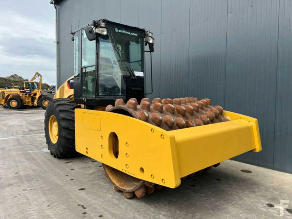Agpc1024x64709_C Caterpillar Monocylindre Compacteur CP74 C — image 4