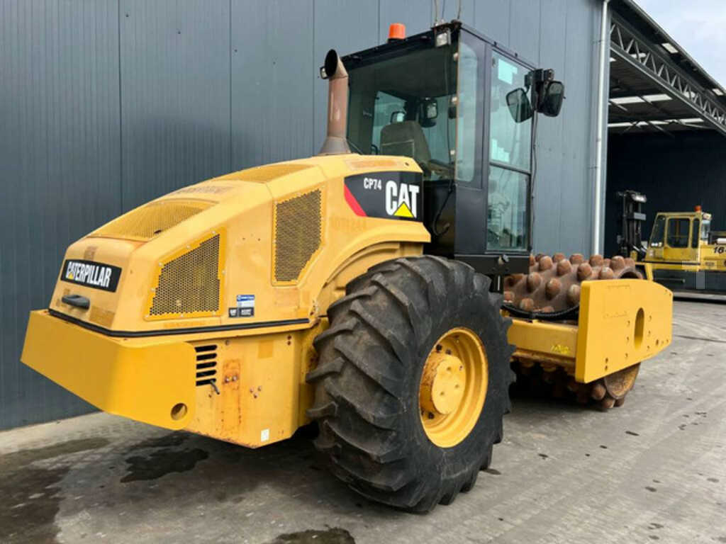 Agpc1024x64709_D Caterpillar Monocylindre Compacteur CP74 C — image 5