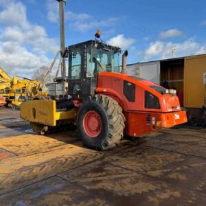 Caterpillar Compacteur CAT CP 74 monocylindre — image 3