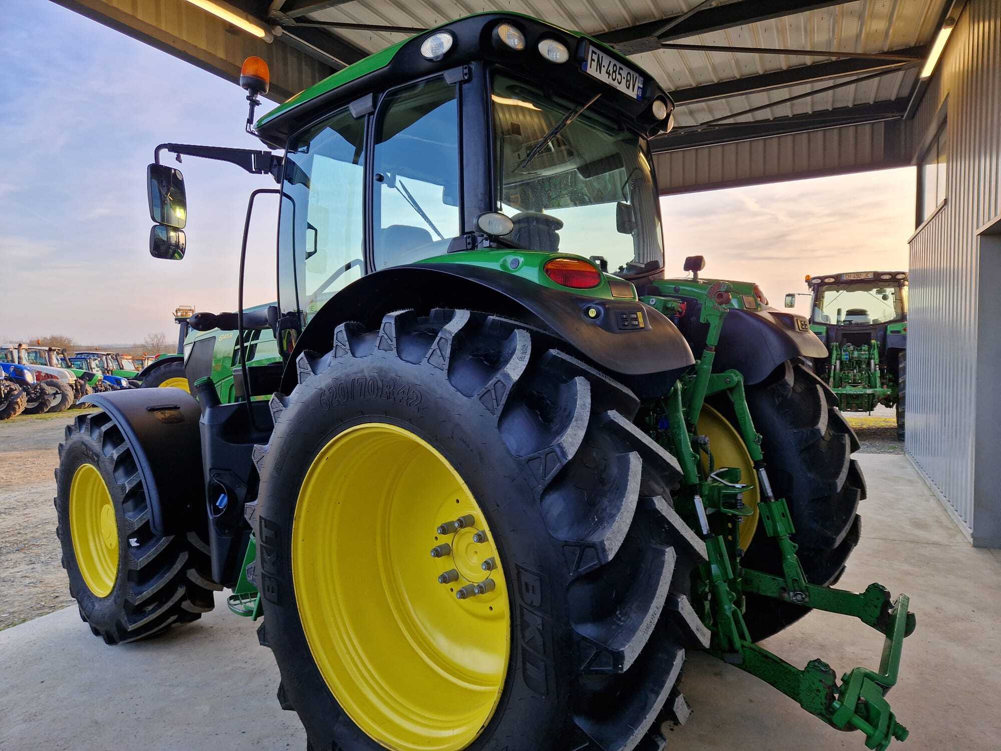Agpjohn-deere-6145r-autopower-F Tracteur 6145r Autopower John Deere — image 8
