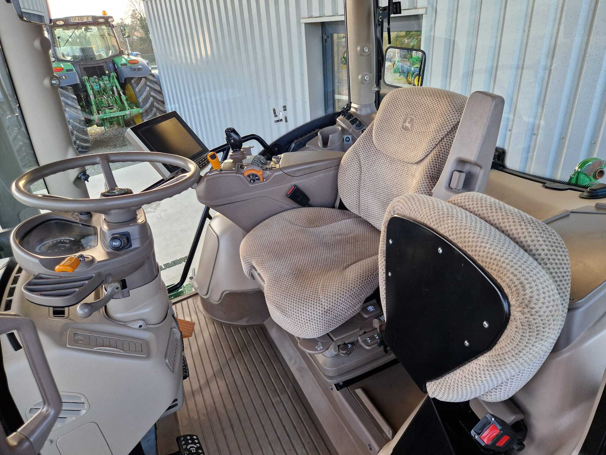 Agpjohn-deere-6145r-autopower-K Tracteur 6145r Autopower John Deere — image 13