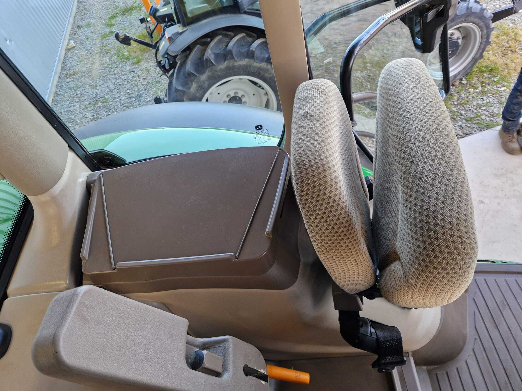 Agpjohn-deere-6145r-autopower-O Tracteur 6145r Autopower John Deere — image 17