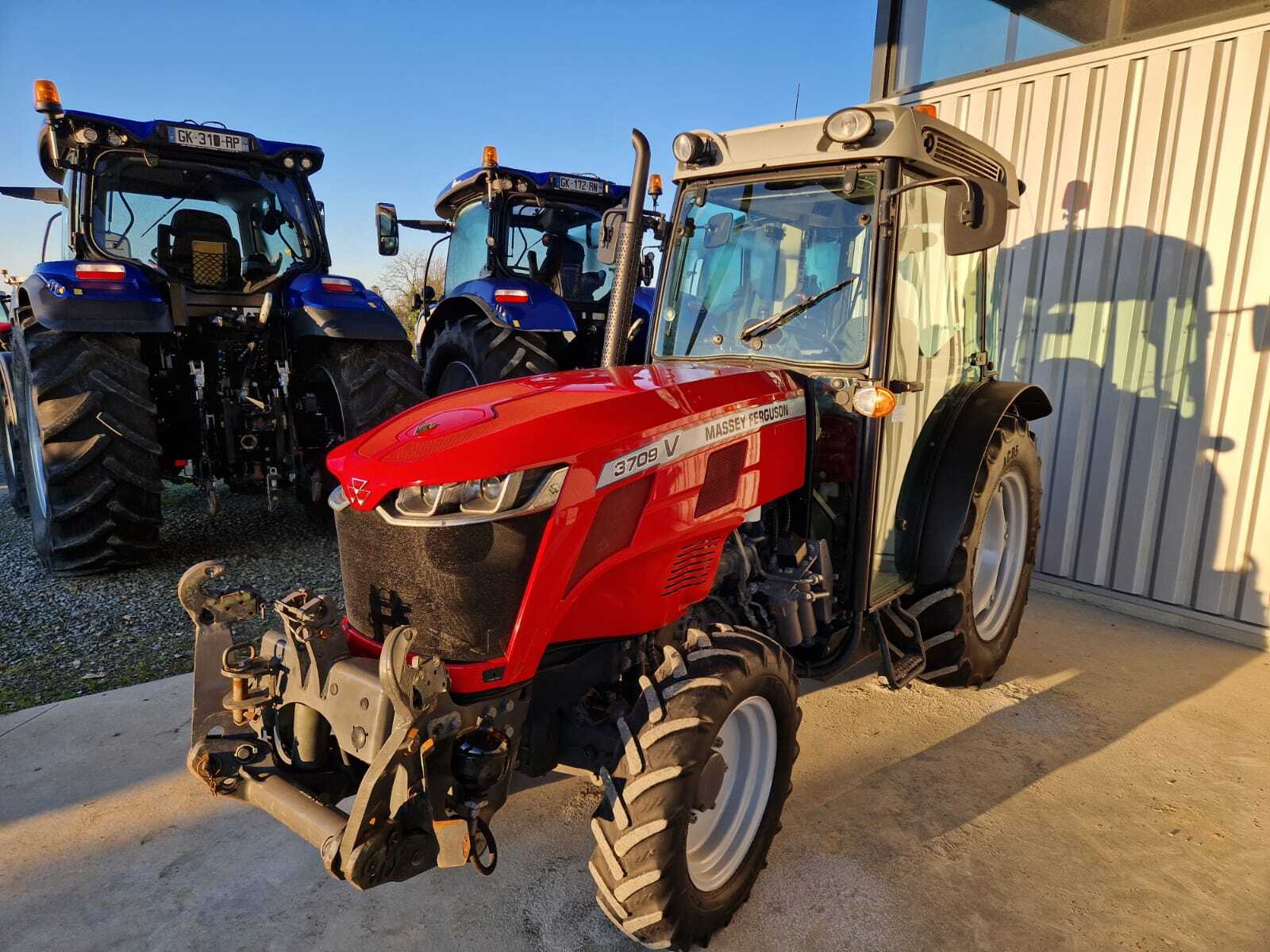 Tracteur 5709v Massey Ferguson — image 2
