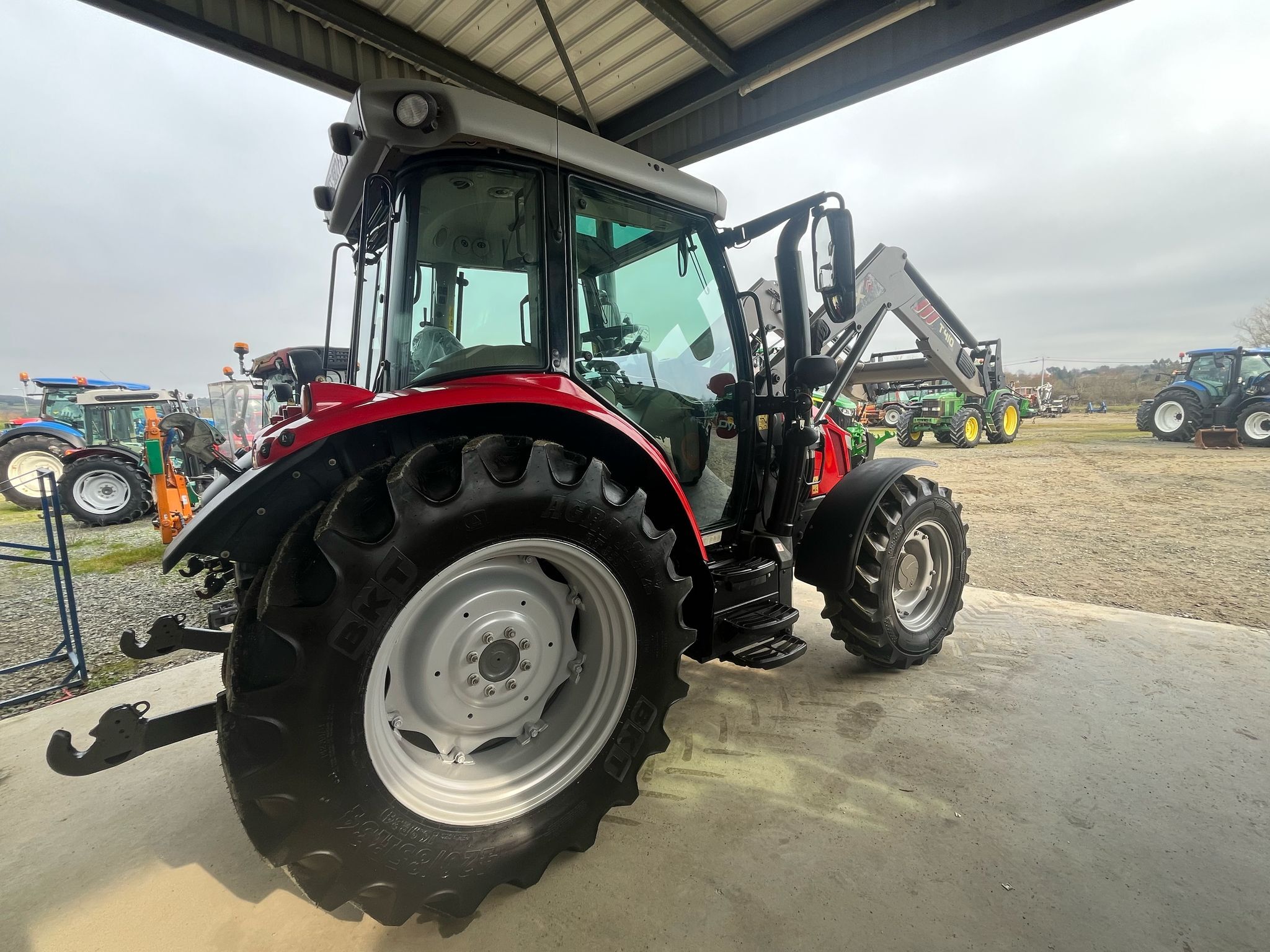 Agpmassey-ferguson-5711s-dyna-D Tracteur 5711s Ferguson Massey — image 5