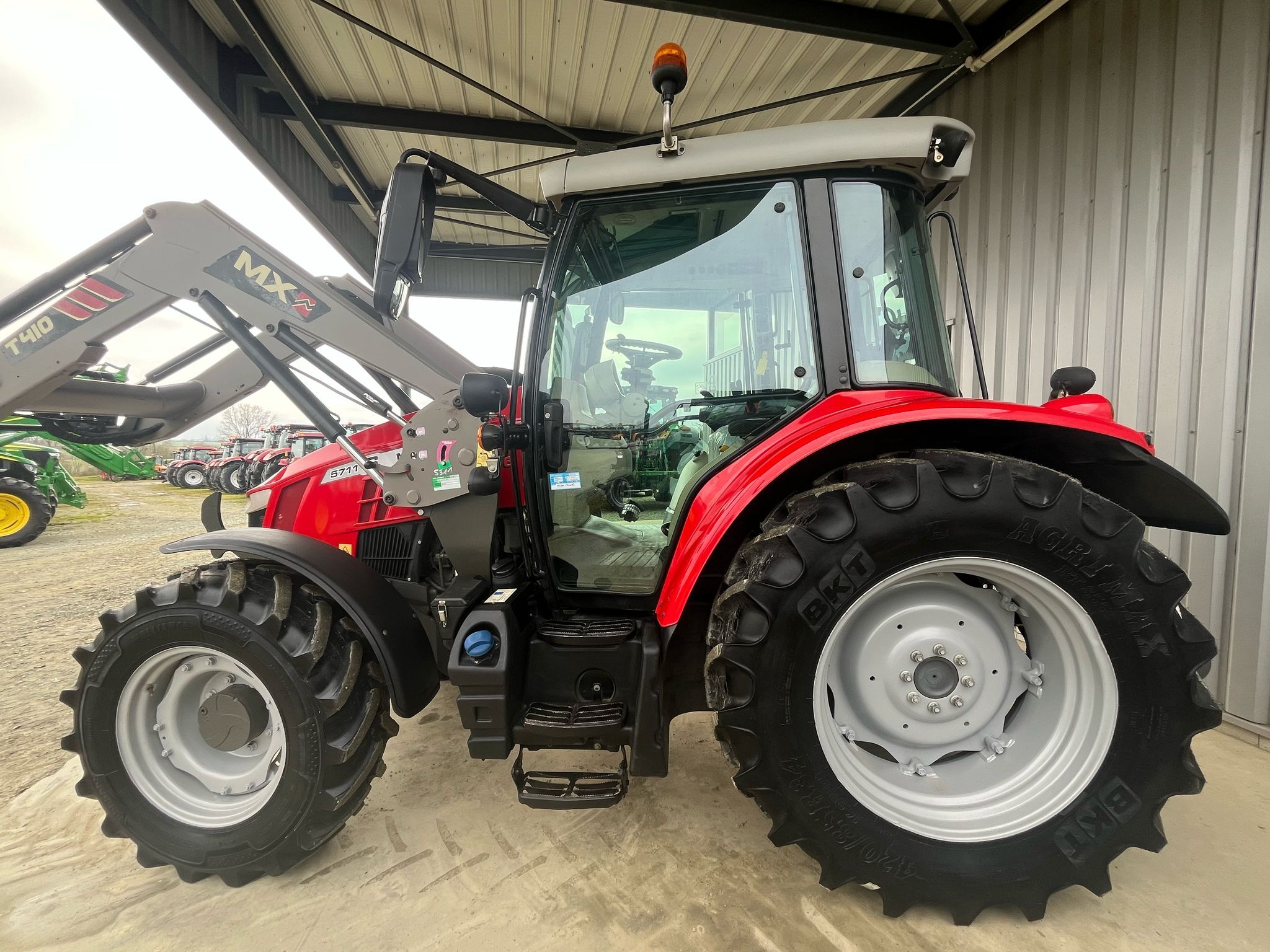 Agpmassey-ferguson-5711s-dyna-E Tracteur 5711s Ferguson Massey — image 6