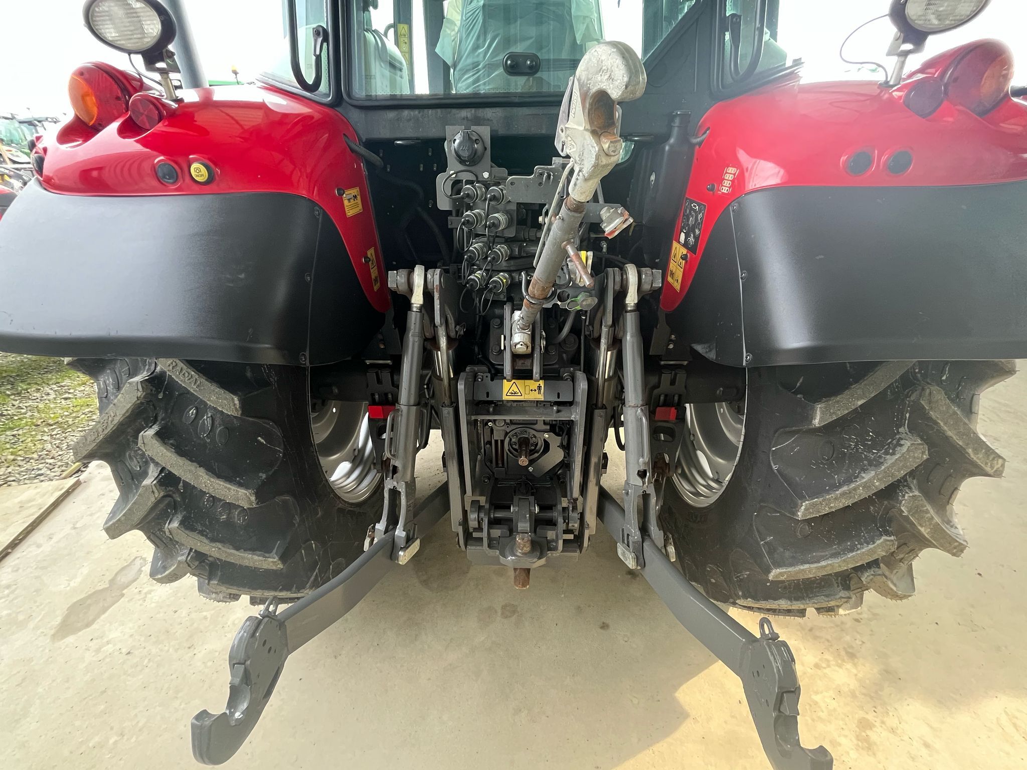 Agpmassey-ferguson-5711s-dyna-G Tracteur 5711s Ferguson Massey — image 8
