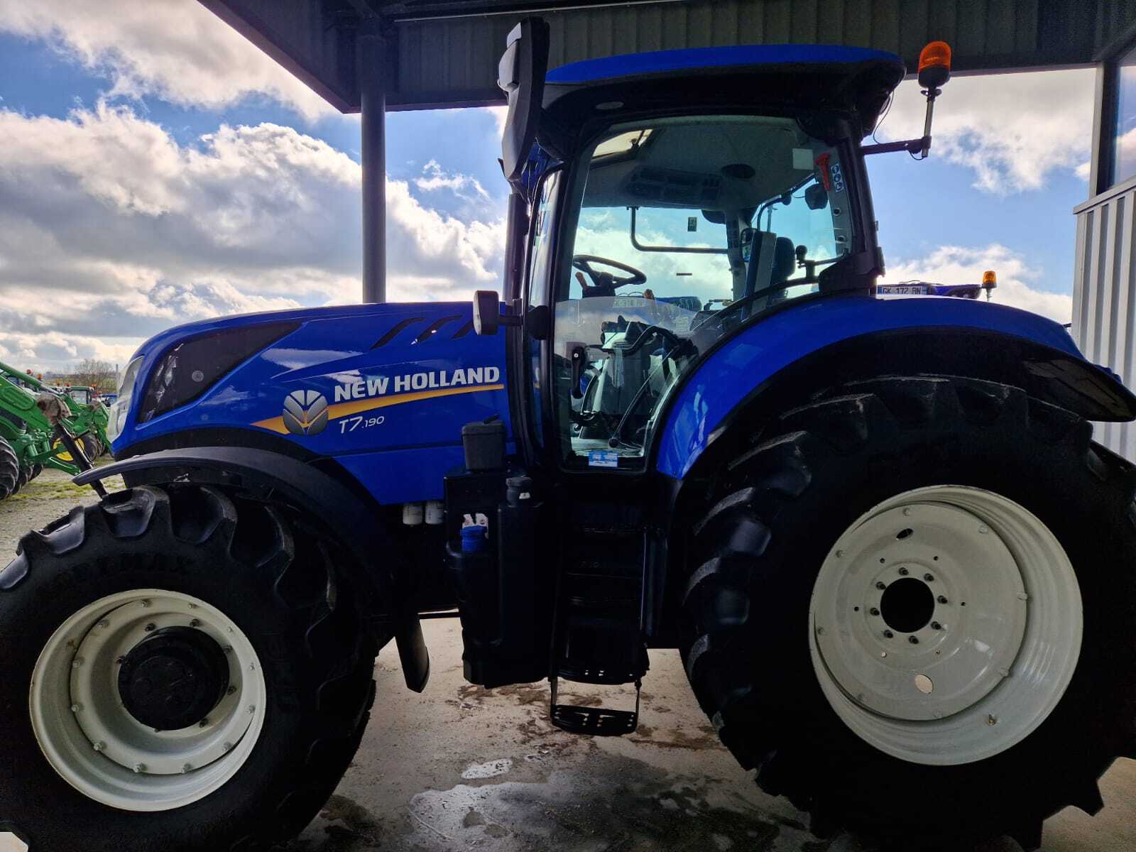 Agpnew-holland-t7190-power-command-E Tracteur Power Command New Holland T7.190 — image 6
