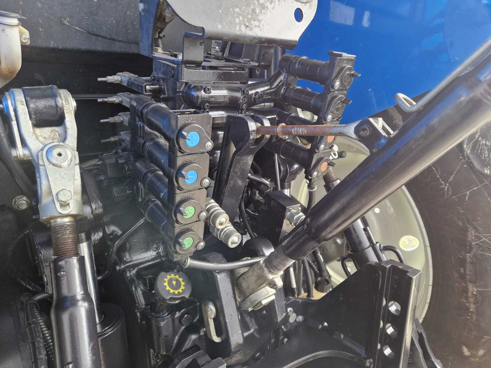 Agpnew-holland-t7190-power-command-J Tracteur Power Command New Holland T7.190 — image 11