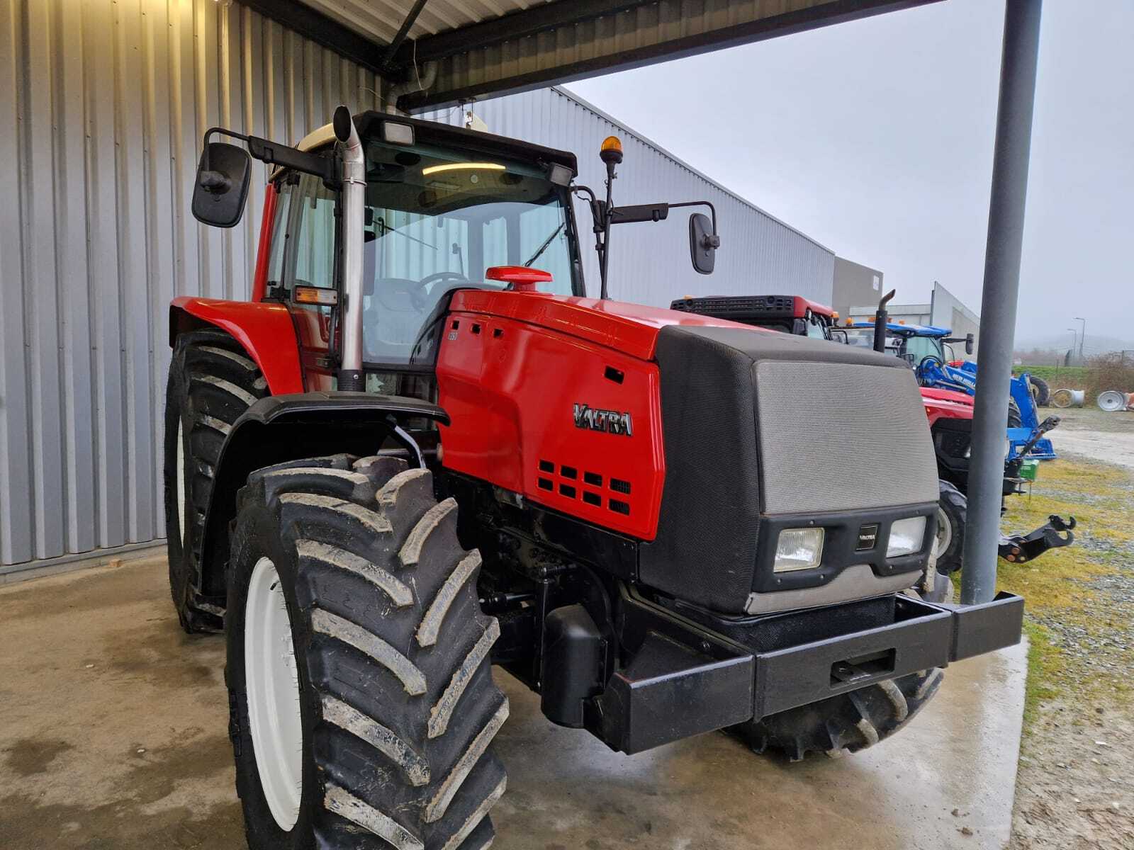 Agpvaltra-8350-D Tracteur 8350 Valtra — image 5