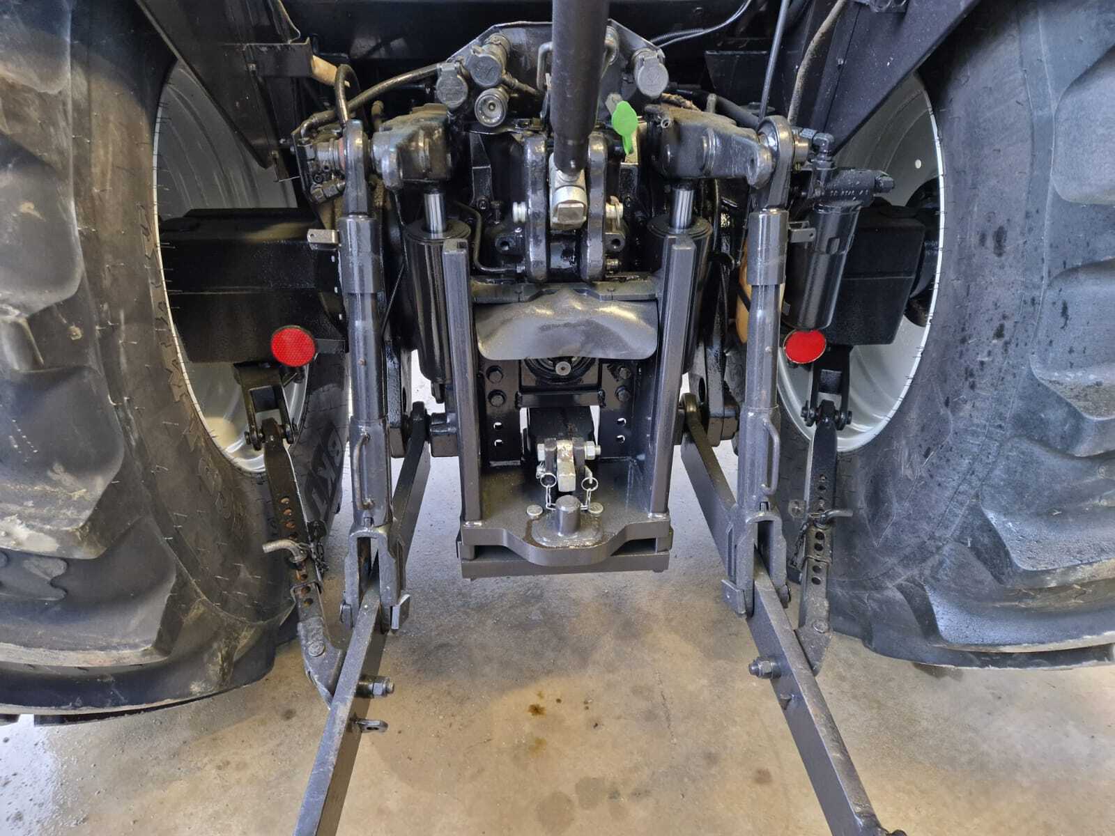 Agpvaltra-8350-K Tracteur 8350 Valtra — image 11