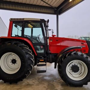 Tracteur 8350 Valtra