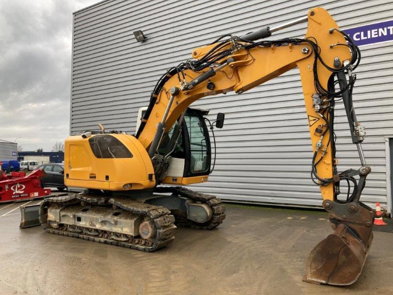 Pelle à chenilles Liebherr R914 Compact Occasion — image 12