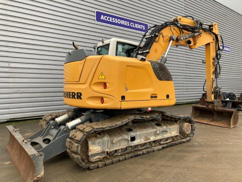 65b35785a084a Pelle à chenilles JCB 245XR — image 8