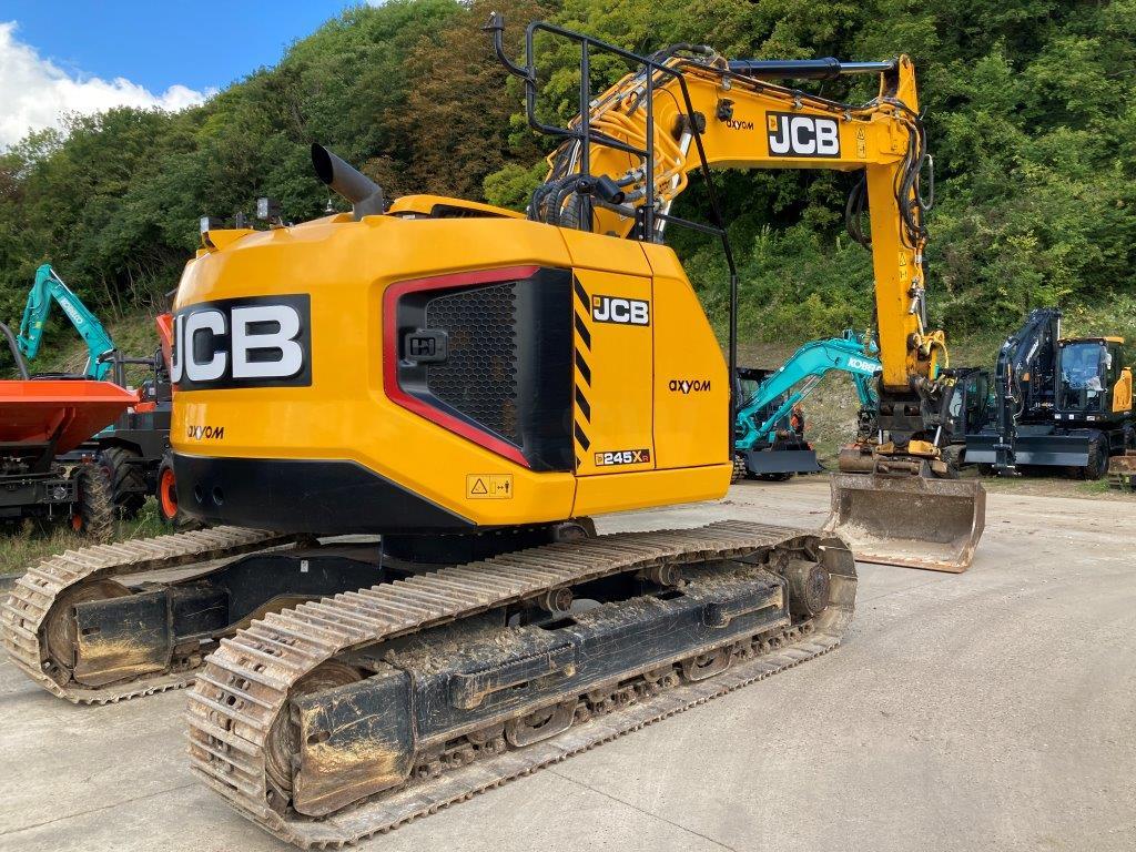 6757ee9c6331d_big_exp Pelle à chenilles JCB 245XR — image 17