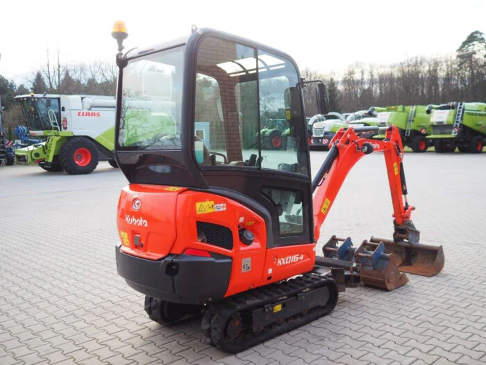 KubotaKX016-4_2022_4_1024x1024 Kubota KX016-4 Mini-pelle avec cabine 2022 Occasion Très bon état — image 5