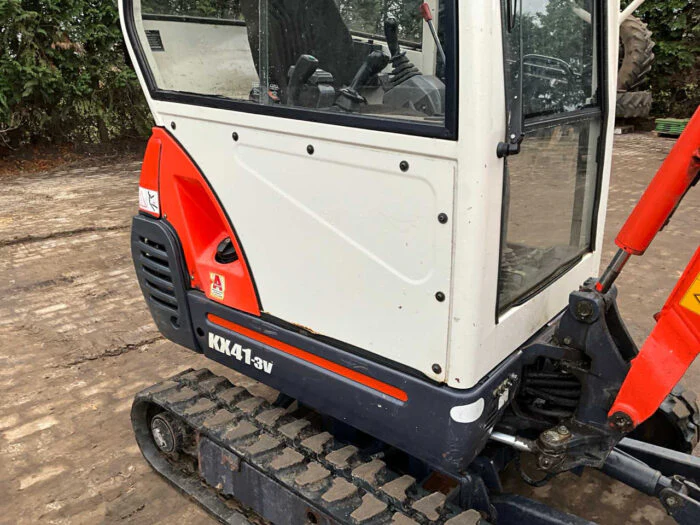 KubotaKX41-3V_200521_1024x1024 Kubota KX36-3 Mini-pelle avec cabine – 2005 Occasion Très bon état — image 22