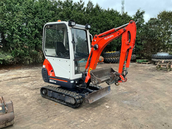 Kubota KX36-3 Mini-pelle avec cabine – 2005 Occasion Très bon état — image 4