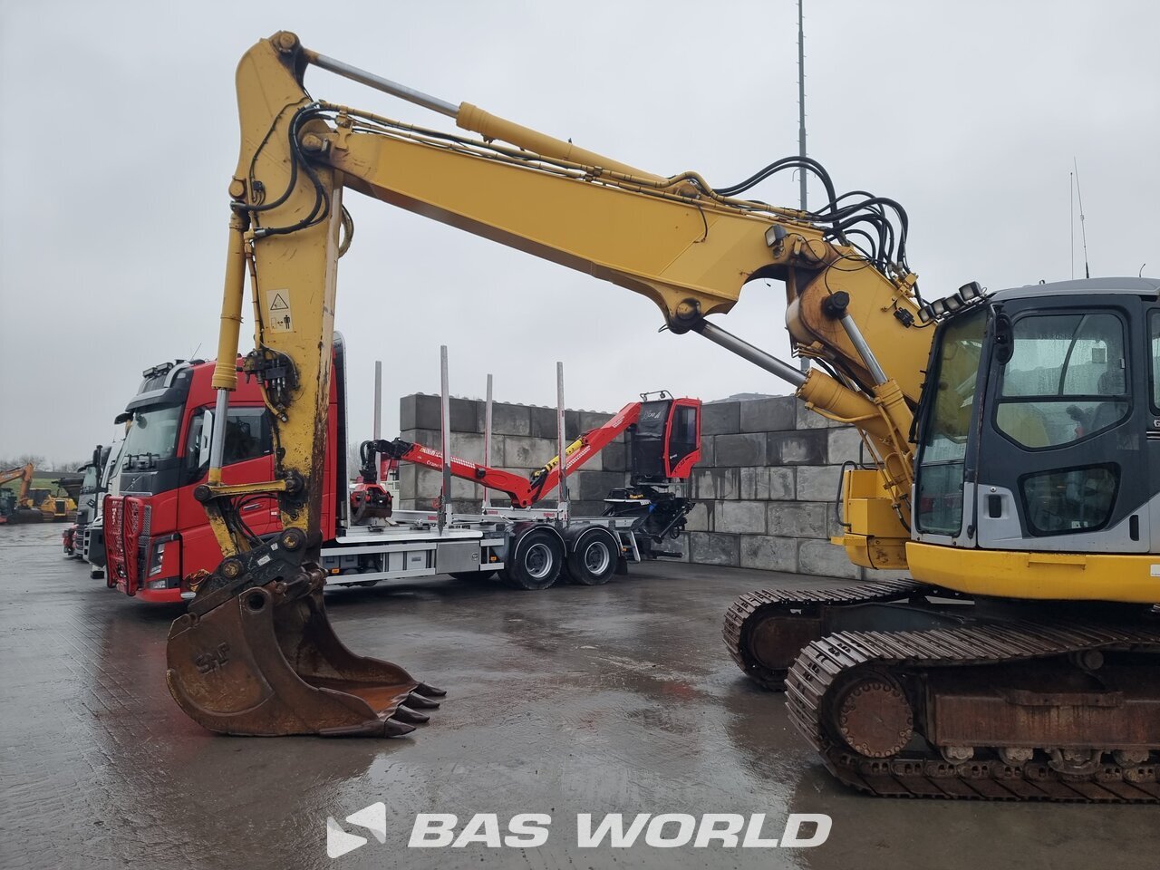 Occasion-Machine-de-constr_31-10 Komatsu PC228 US LC Track - image 7