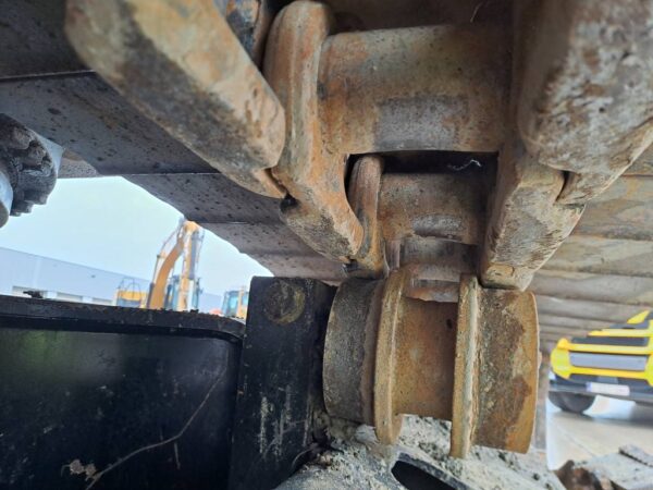 cat-336-7c8c8316-600x450 Pelle sur chenilles CAT 336 — image 6