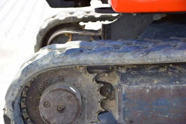 CZ46ZUZ Kubota U 27-4 + 3 Godets et Attache rapide 2015 — image 10