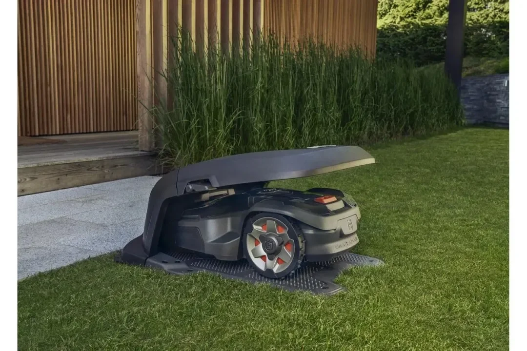 Abri robot de tonte HUSQVARNA Automower 320-420-430X-440-450X — image 3
