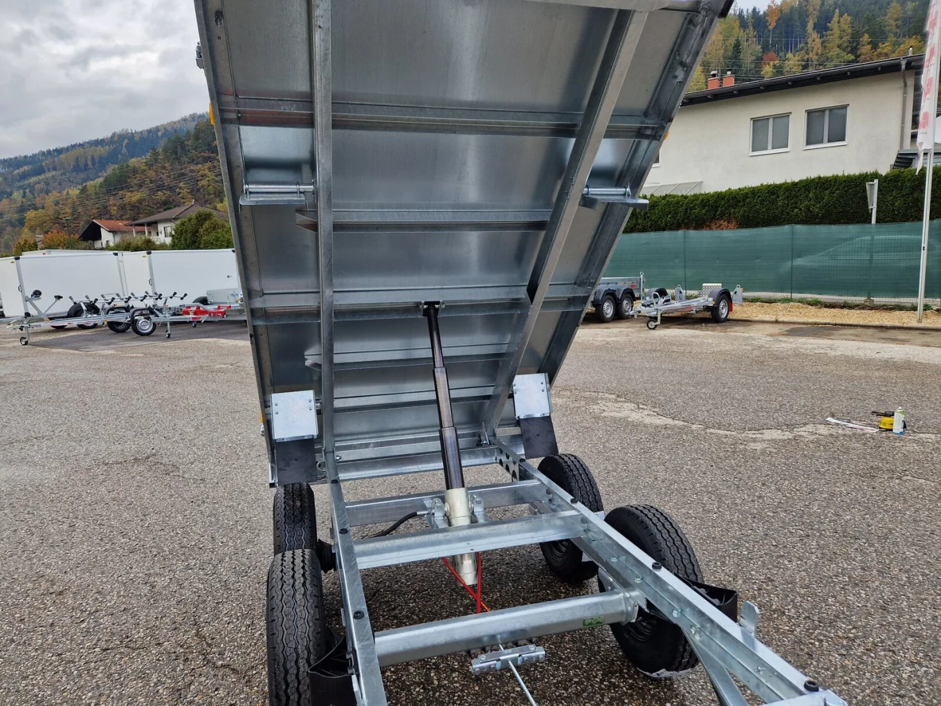 EDE5G76H Neptun Benne basculante arrière pour remorque porte-voiture HP 272515RK — image 4