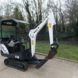 Bobcat E14, 1.5T 2013 et remorque 2,6T — image 6