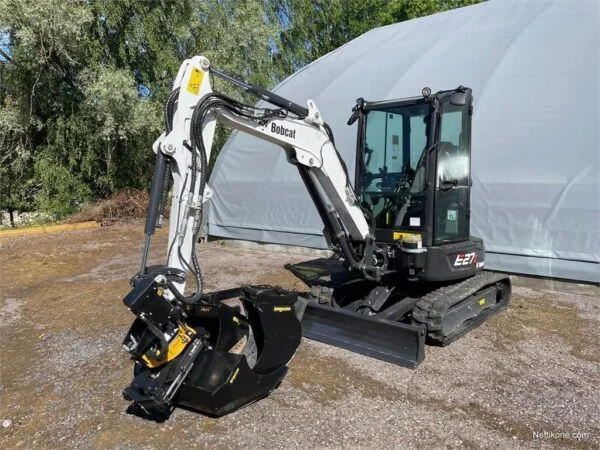 FGRV7T Bobcat E27Z + ENGCON + 4 GODETS 2021 — image 8