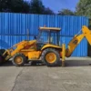 Tractopelle polyvalent et robuste JCB 3CX 2000 — image 12