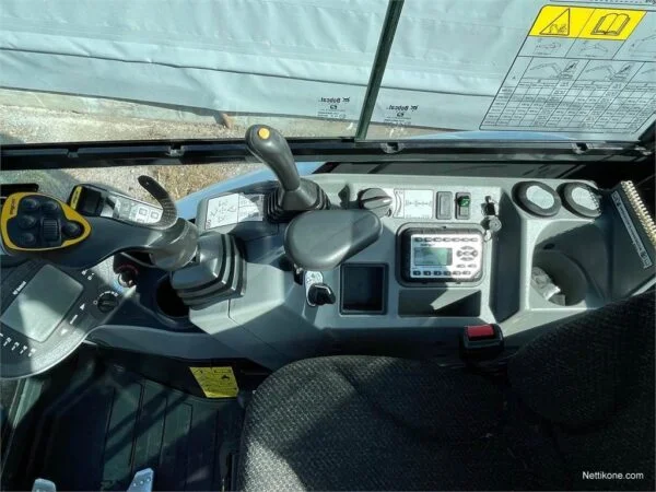 I8UHT6TG Bobcat E27Z + ENGCON + 4 GODETS 2021 — image 12