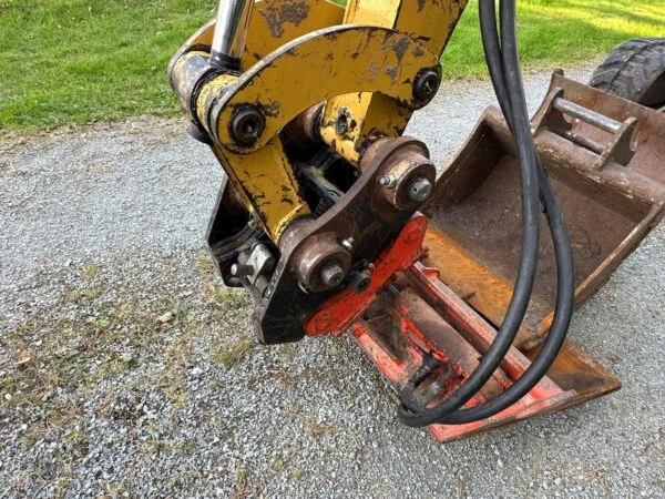 JHY896 Cat 302.5C + 4 Godets et Inclinable 2006 — image 27
