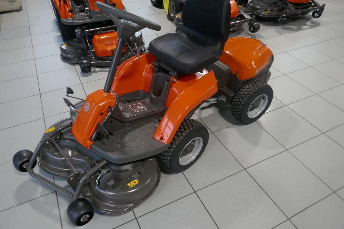 NY67FD Tondeuse autoportée R 112iC HUSQVARNA — image 11