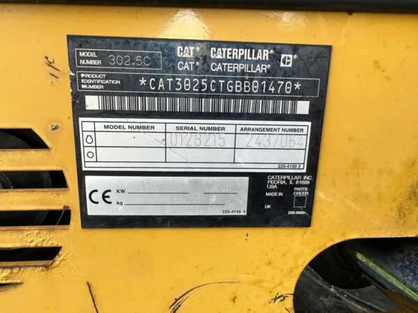 OJU789UG Cat 302.5C + 4 Godets et Inclinable 2006 — image 29