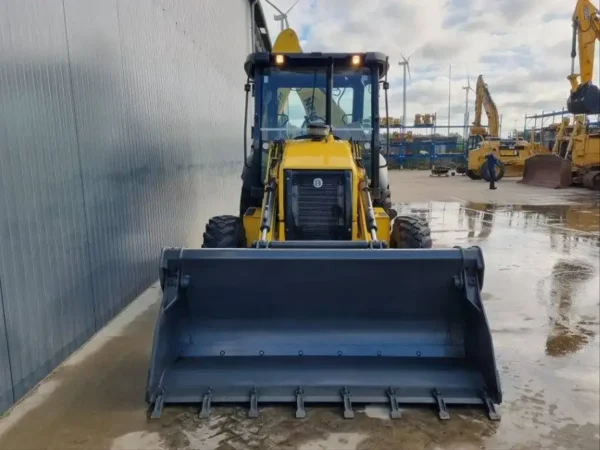 TR567TDTG New Holland B80B 2022 — image 15