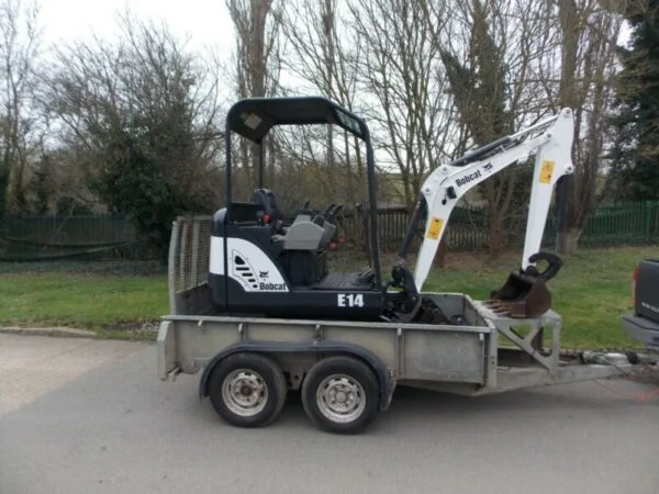 Bobcat E14, 1.5T 2013 et remorque 2,6T — image 6