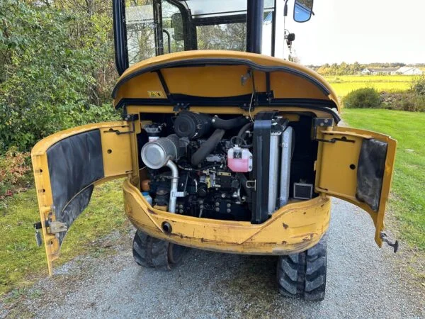 VCCR56 Cat 302.5C + 4 Godets et Inclinable 2006 — image 34