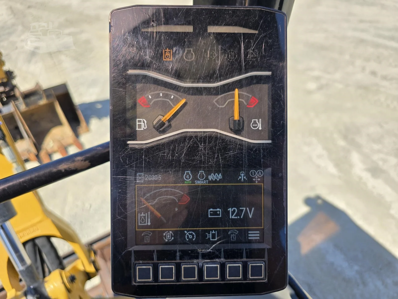 VCVBDFE5E Caterpillar 301.7 CR + 3 Godets + Remorque 2021 — image 20