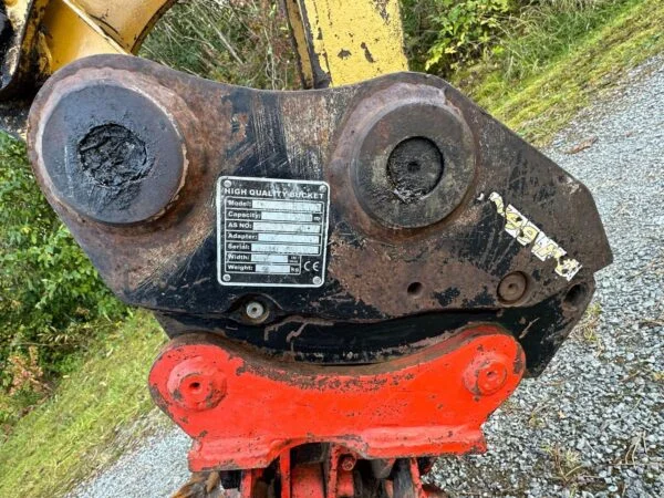 VJJGR77Y Cat 302.5C + 4 Godets et Inclinable 2006 — image 42