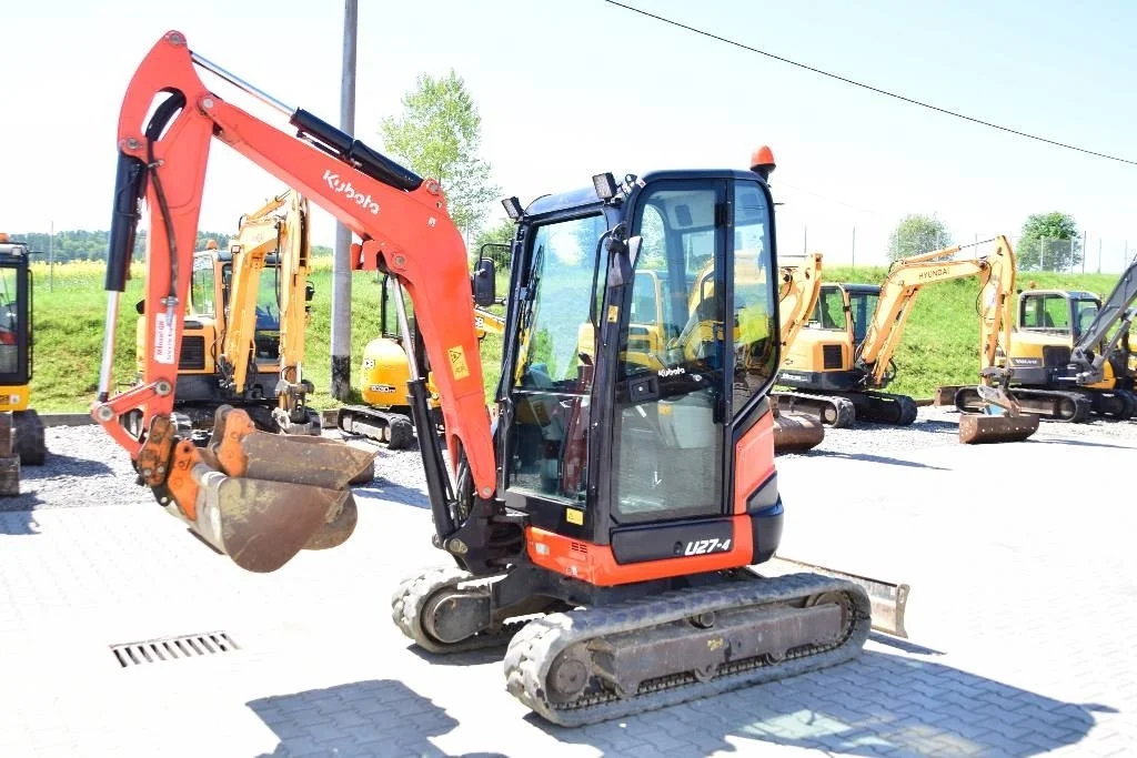 VSVFGZ67 Kubota U 27-4 + 3 Godets et Attache rapide 2015 — image 20