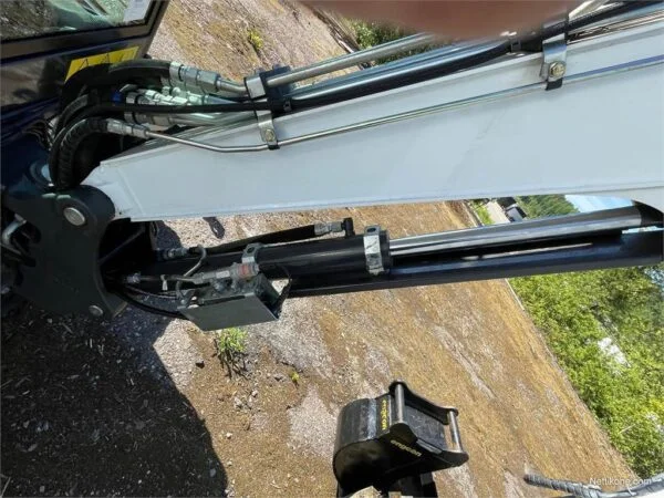 VX FRZ63G Bobcat E27Z + ENGCON + 4 GODETS 2021 — image 18