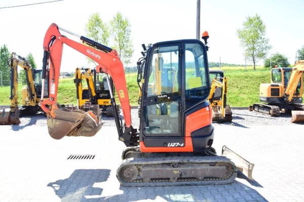 Kubota U 27-4 + 3 Godets et Attache rapide 2015 — image 21