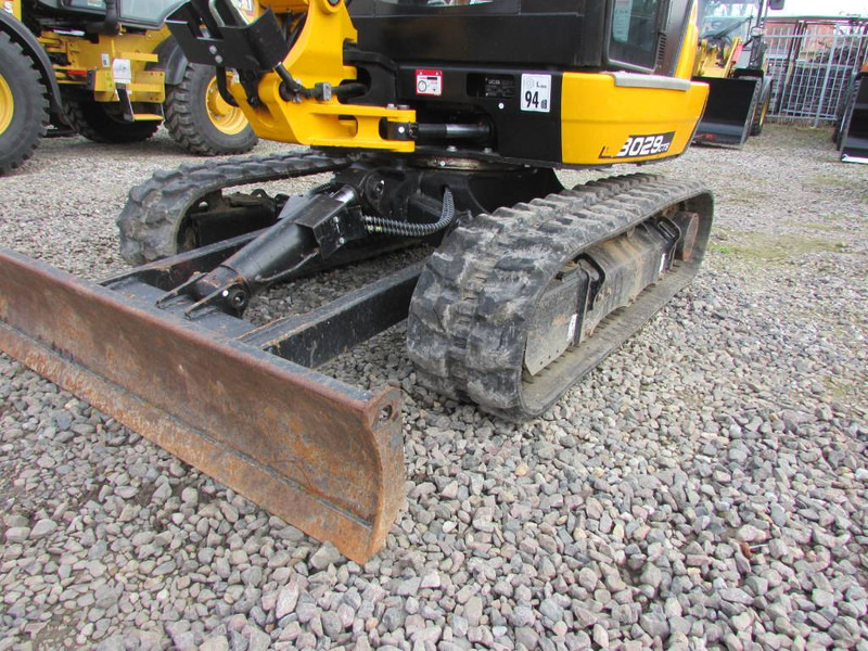 JCB 8029 CTS Minibagger 29.500 EUR JCB 8029 CTS + 3 GODETS – Mini Pelle 2,9T — image 6