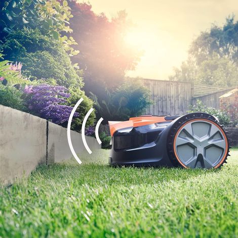 LAWNMASTER Lawnmaster – Robot tondeuse VBRM16 OcuMow™ pour pelouses jusqu'à 100m² – Coupe 20-60 mm – Batterie lithium-ion 24V 4.0Ah – Chargeur rapide inclus vue 5 LAWNMASTER Lawnmaster – Robot tondeuse VBRM16 OcuMow™ pour pelouses jusqu'à 100m² – Coupe 20-60 mm – Batterie lithium-ion 24V 4.0Ah – Chargeur rapide inclus vue 5