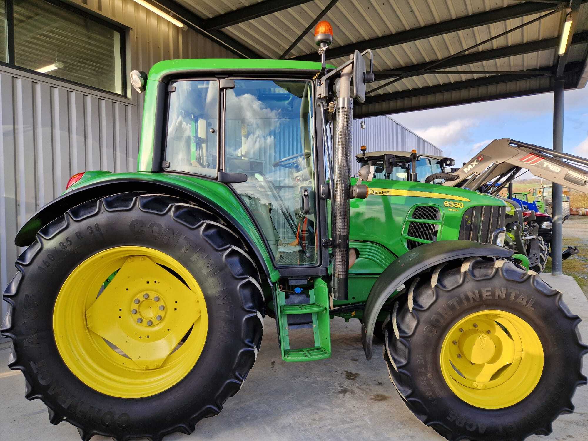 SOEMP Tracteur 6330 Premium John Deere Tracteur 6330 Premium John Deere — image 5