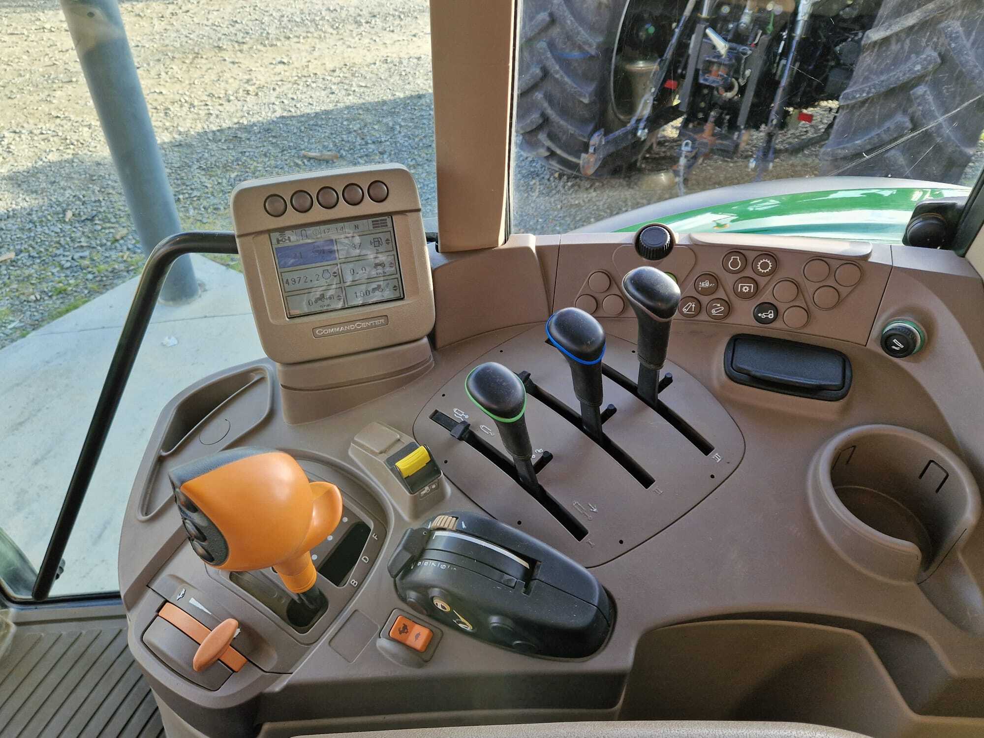 SOEMP Tracteur 6330 Premium John Deere Tracteur 6330 Premium John Deere — image 17