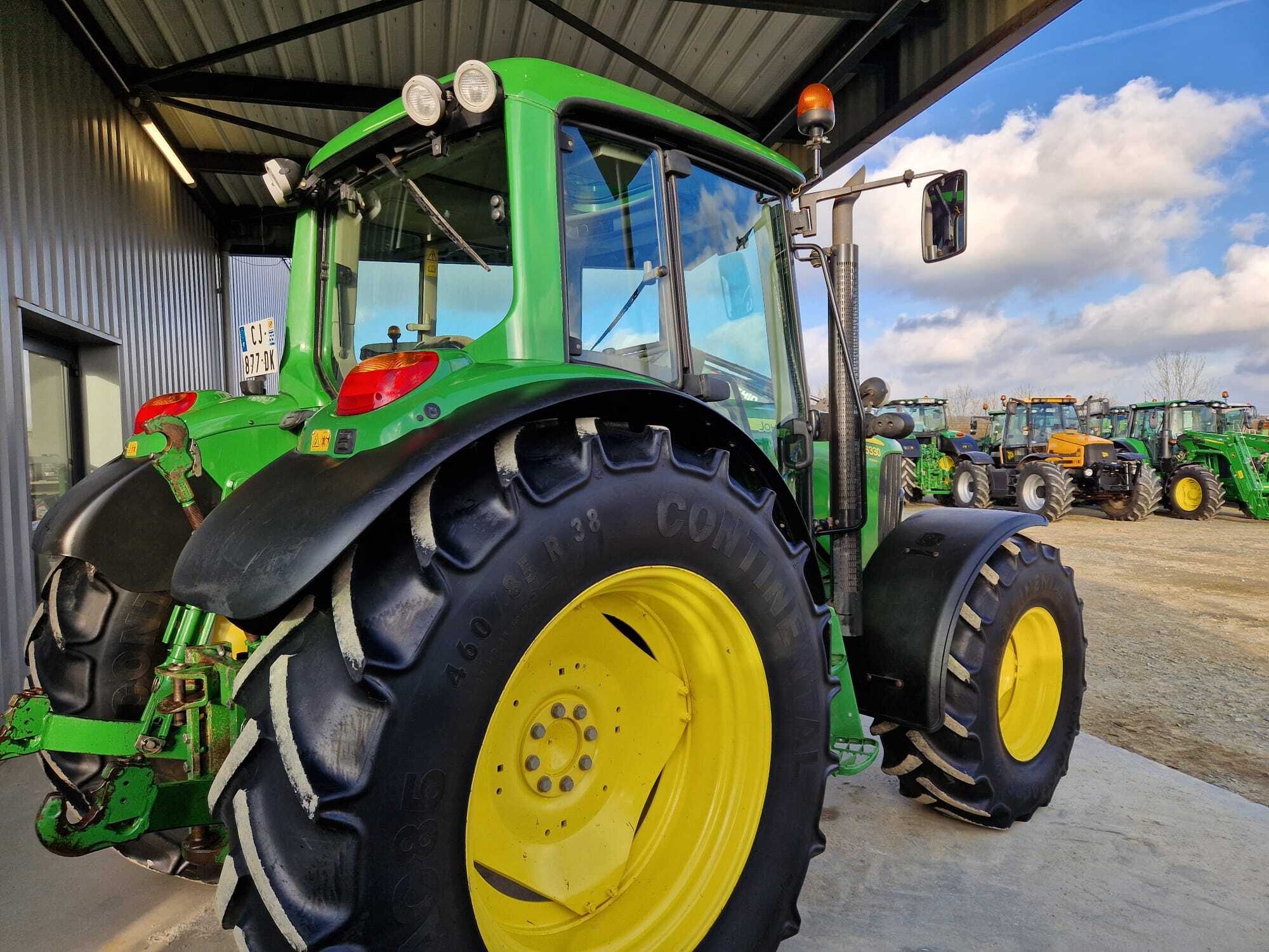 SOEMP Tracteur 6330 Premium John Deere Tracteur 6330 Premium John Deere — image 19